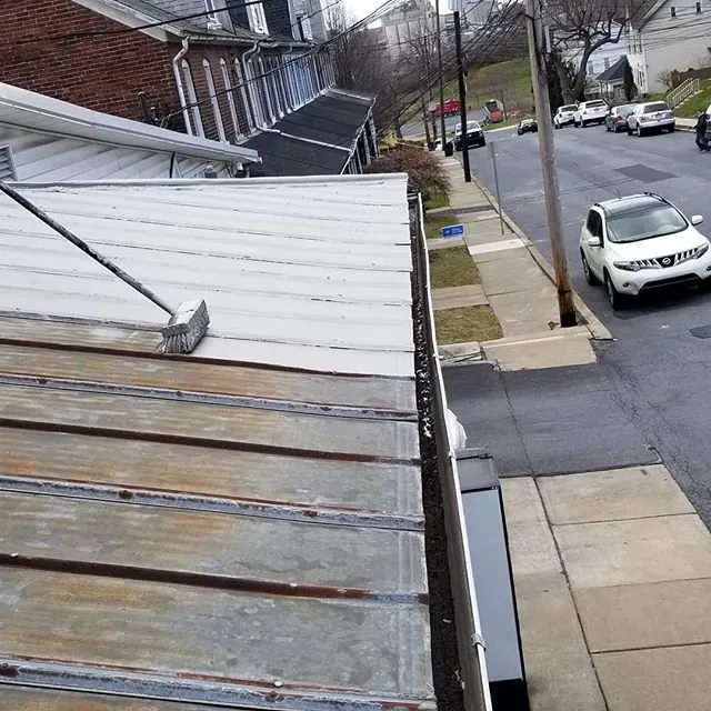 Slide of Angel Gonzalez Roofing