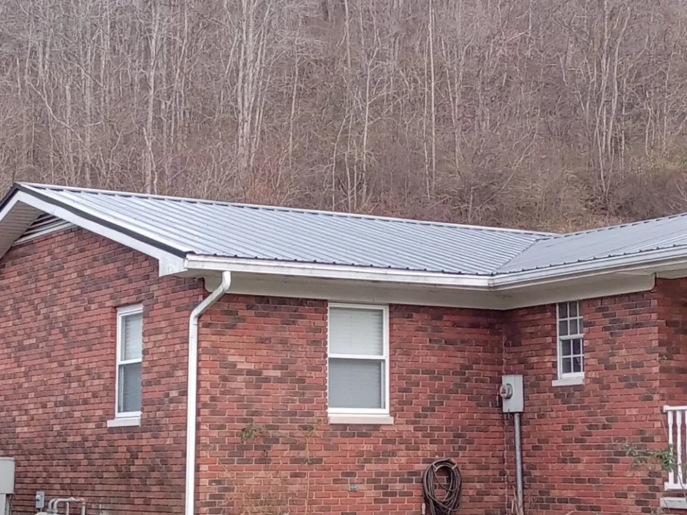 Emergency metal roofing installation in Chesapeake, OH - Antar Roofing