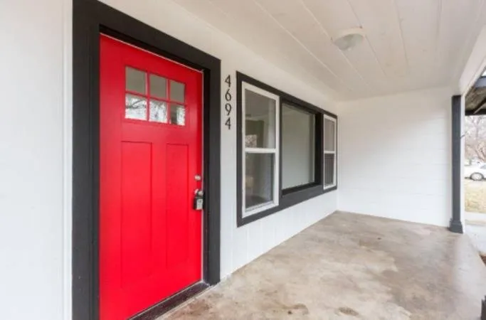 Slide of Anthem Construction