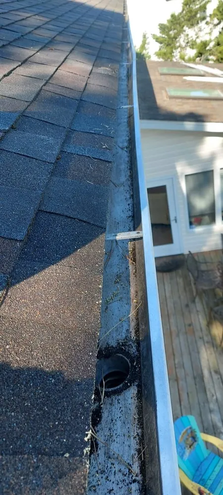 Slide of Anthony Construction