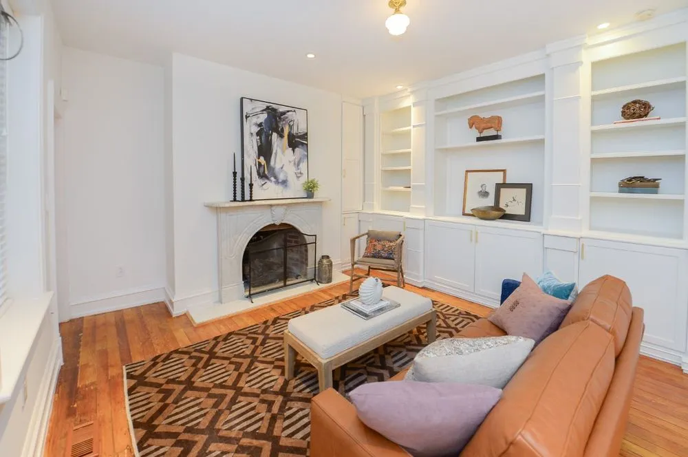 Slide of Anthony Lebo Painting