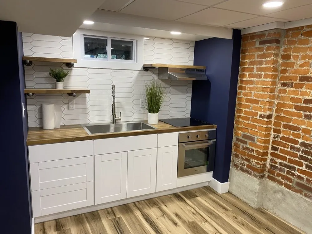 Slide of Anthony Lebo Painting