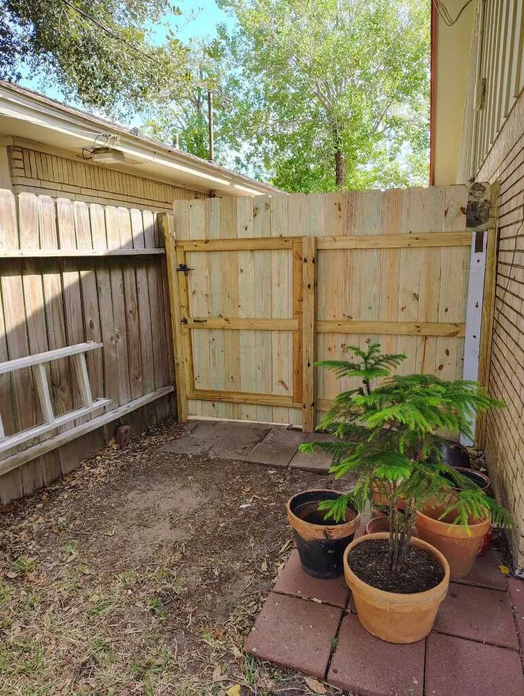 Slide of Antonio The Handyman