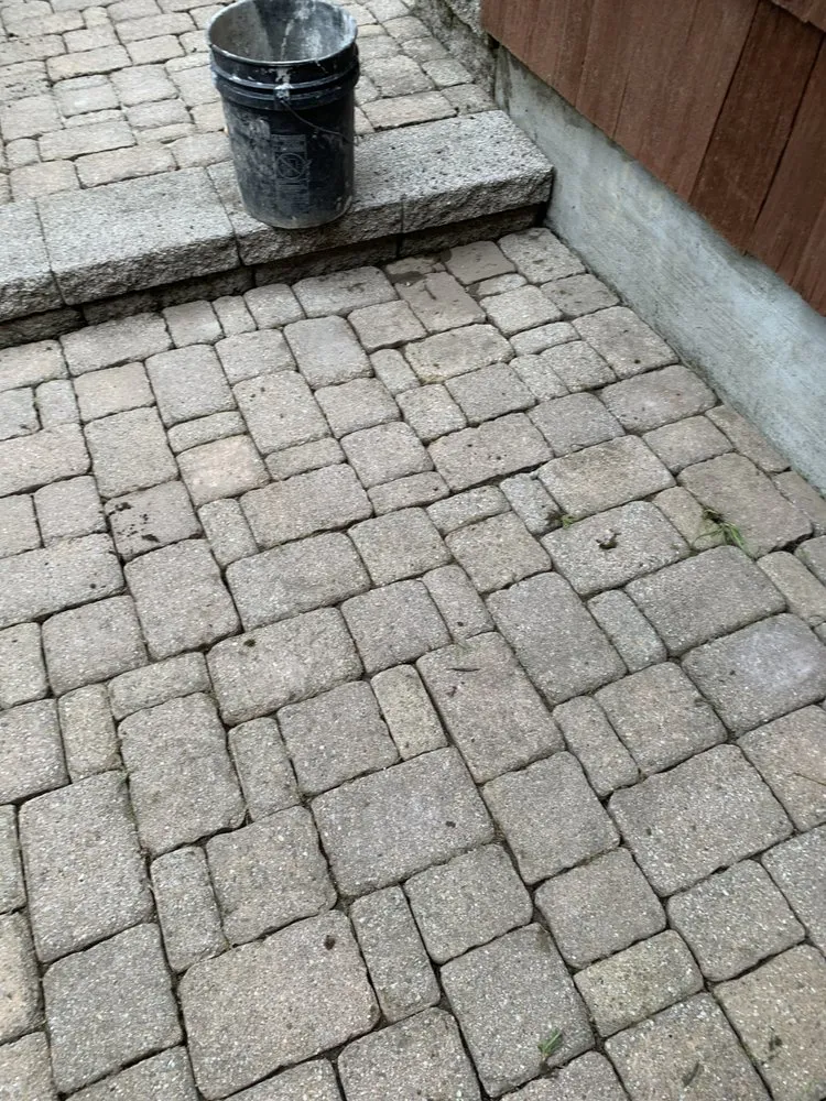 Slide of Antonios Construction