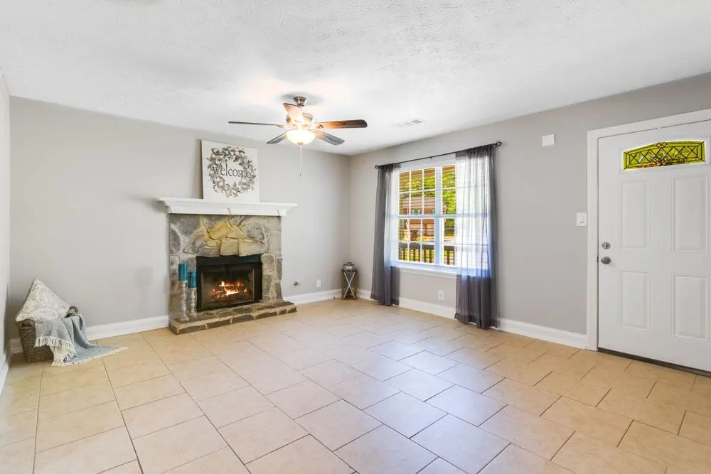 Slide of AP Associates Contracting