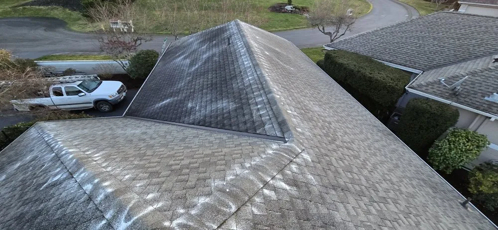 Licensed roof repair same-day service in Port Hadlock-Irondale, WA by AP Contracting
