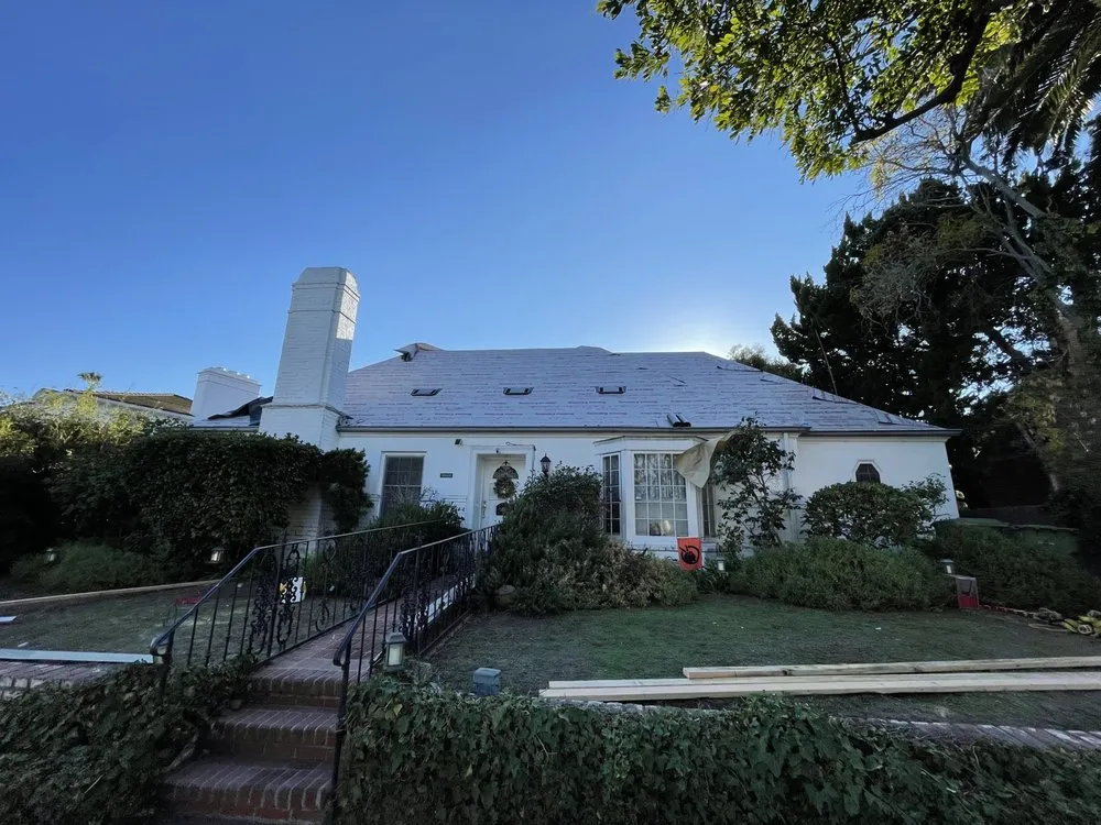 Trusted residential roofing service in Reseda , CA - AP General Contractors