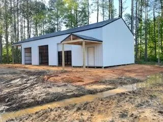 Slide of Apache Buildings Of Louisiana