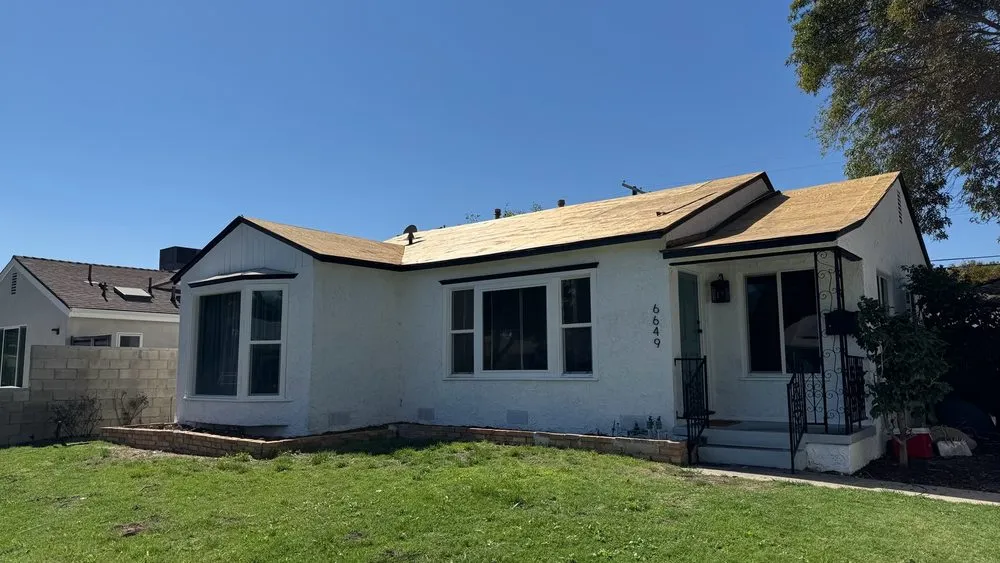 Slide of Apex Contracting