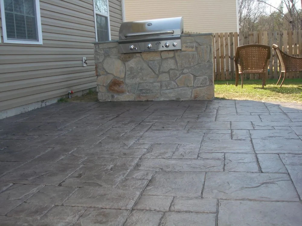 Slide of Apex Custom Builders