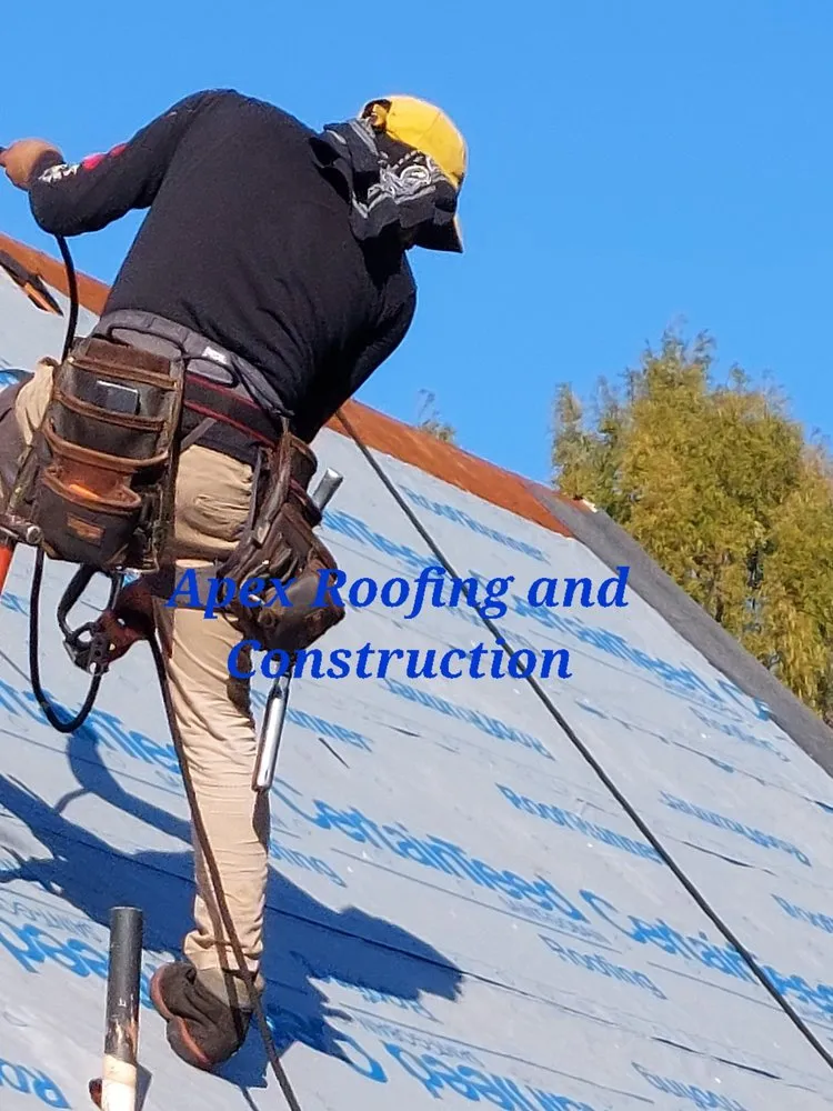 Emergency residential roofing service experts serving Boyds, MD - Apex Roofing and Construction