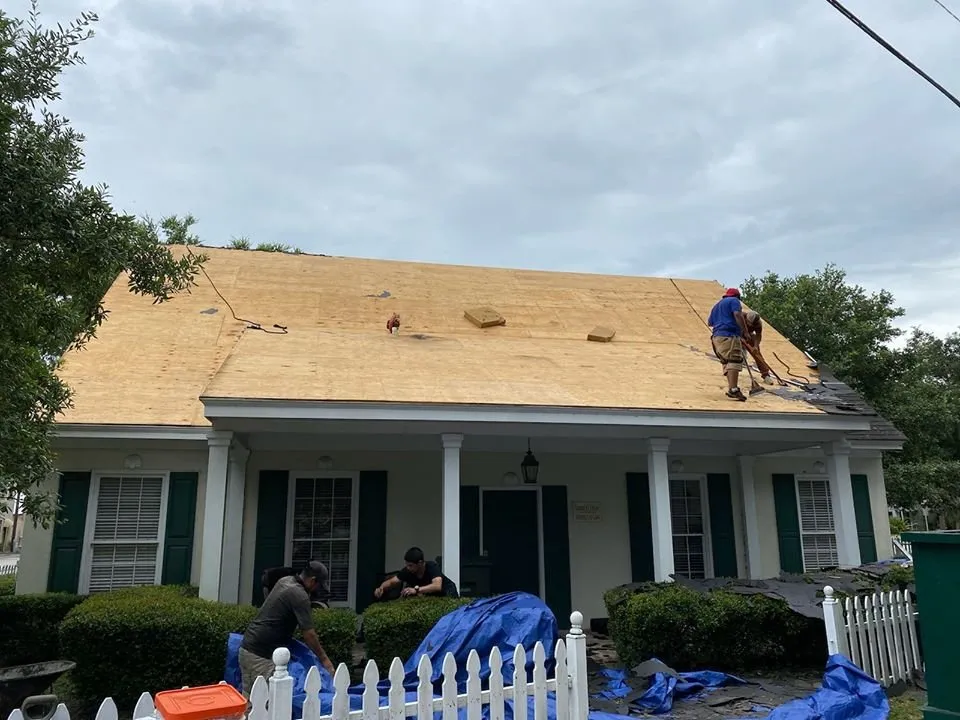 Emergency roof installation experts serving St. Simons, GA - Apex Roofing of Coastal Georgia