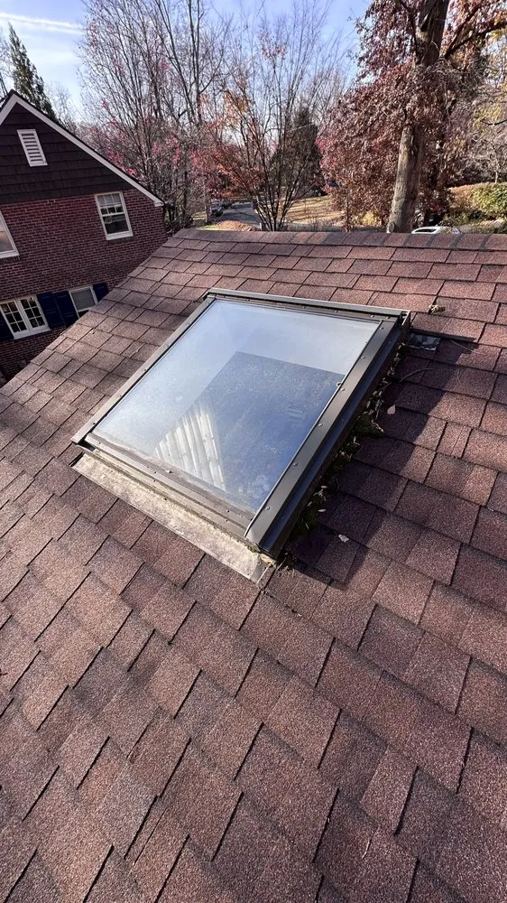Expert residential roofing service experts serving Warminster Township, PA - ApexGuard Roofing