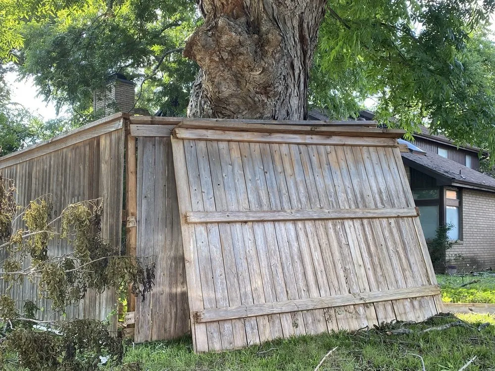 Slide of Apogee Roofing