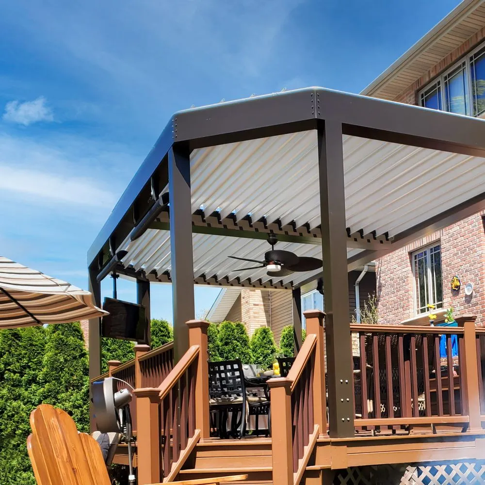 Slide of Apollo Opening Roof