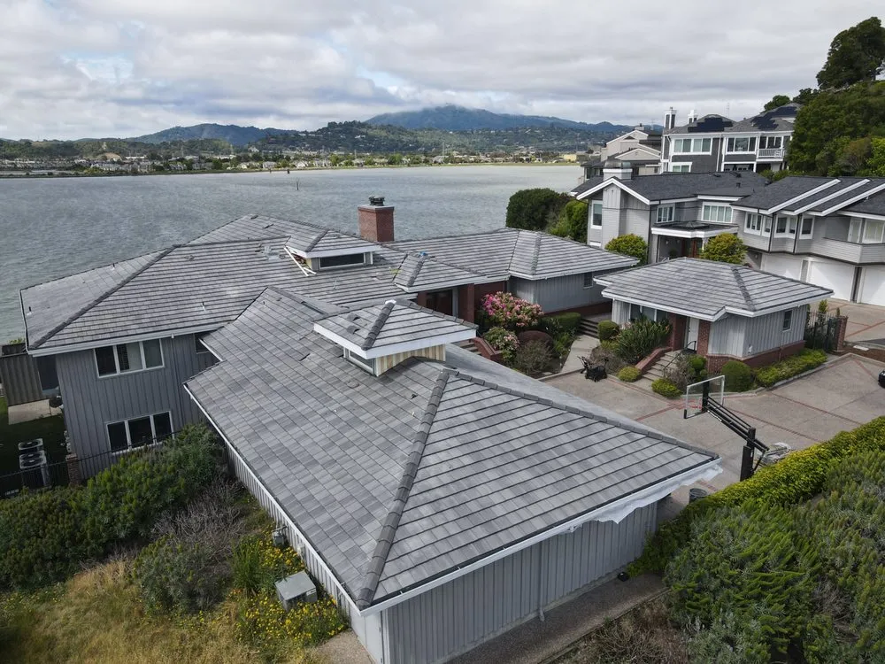 Slide of Apollo Roofing Company