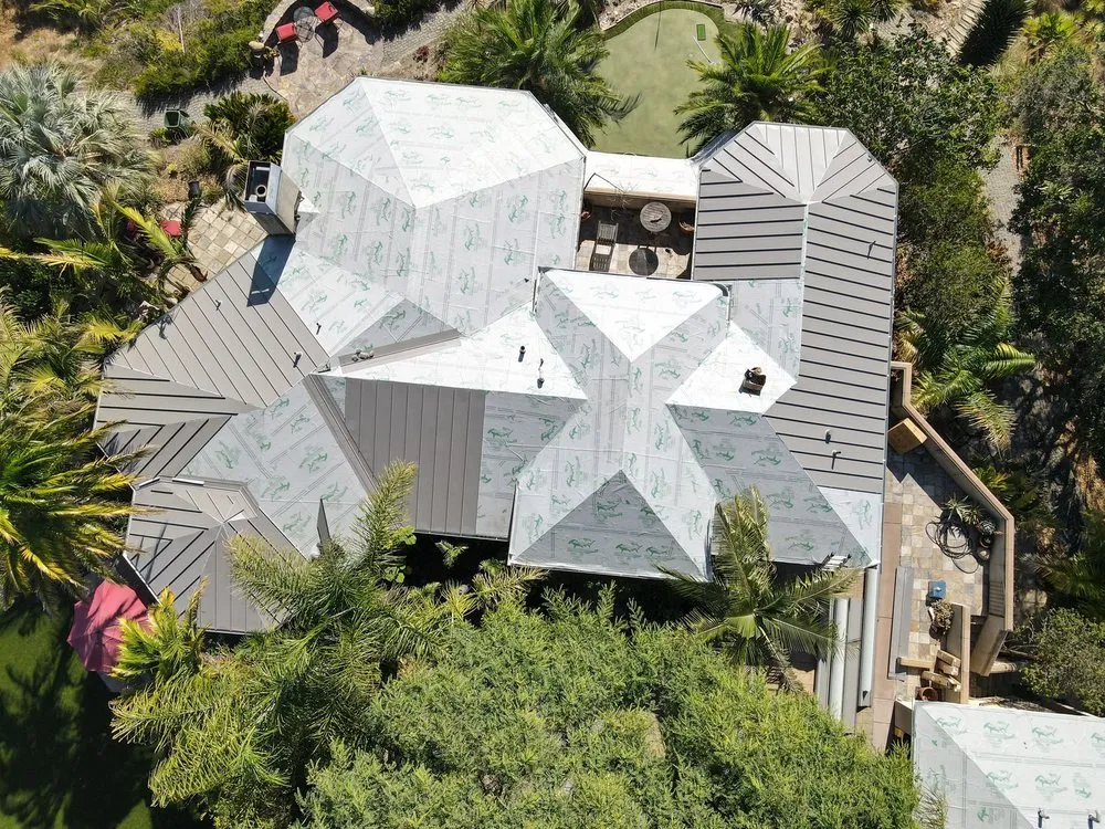 Slide of Apollo Roofing Company