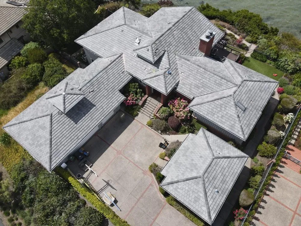 Slide of Apollo Roofing Company