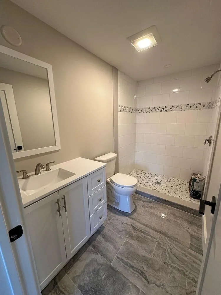 Slide of Apollon Construction