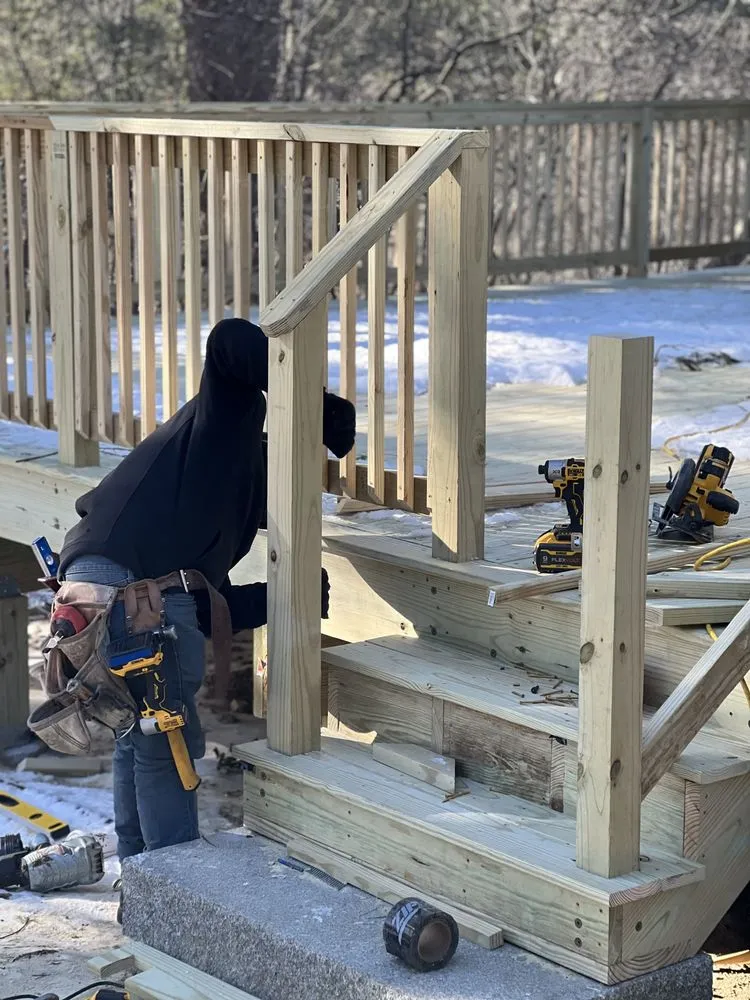 Slide of Apollon Construction