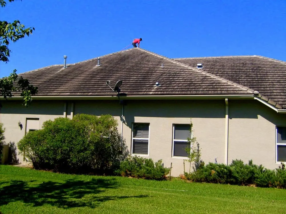 Slide of Apple Roof Cleaning