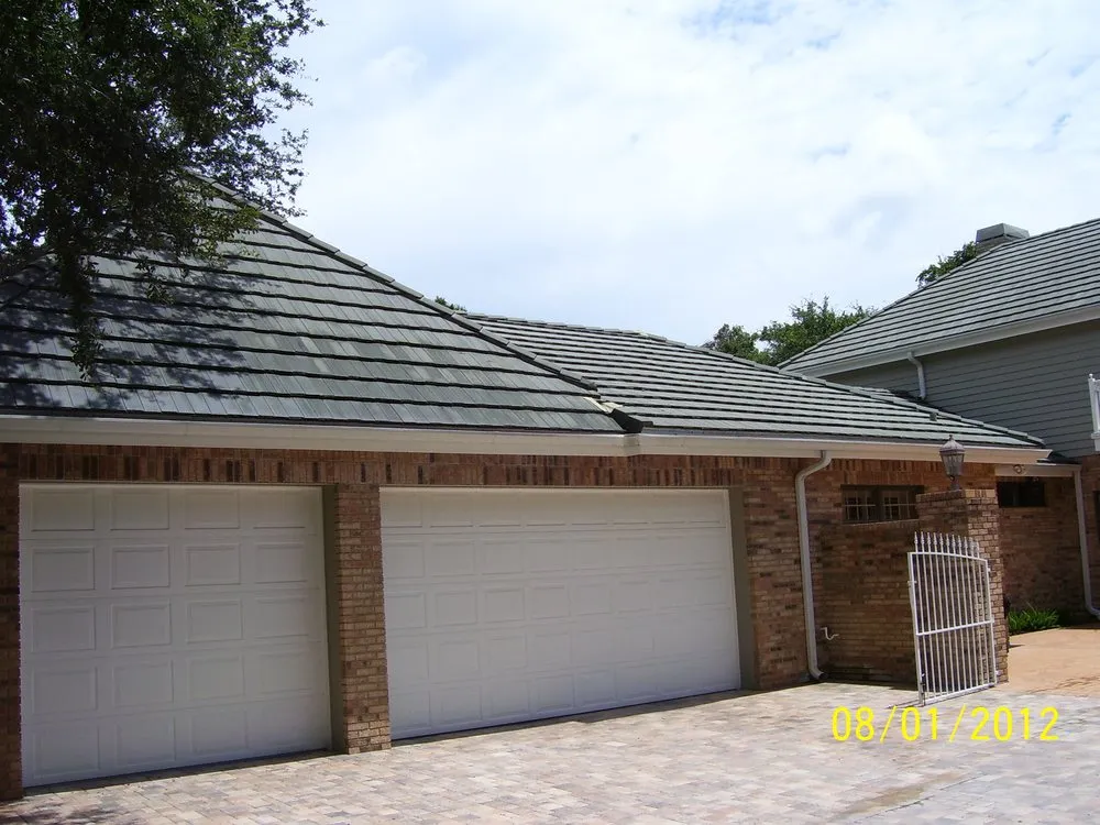 Slide of Apple Roof Cleaning