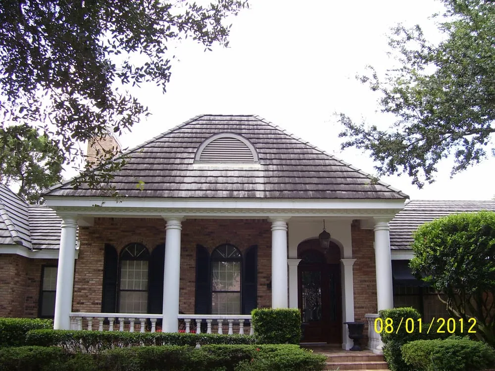 Slide of Apple Roof Cleaning