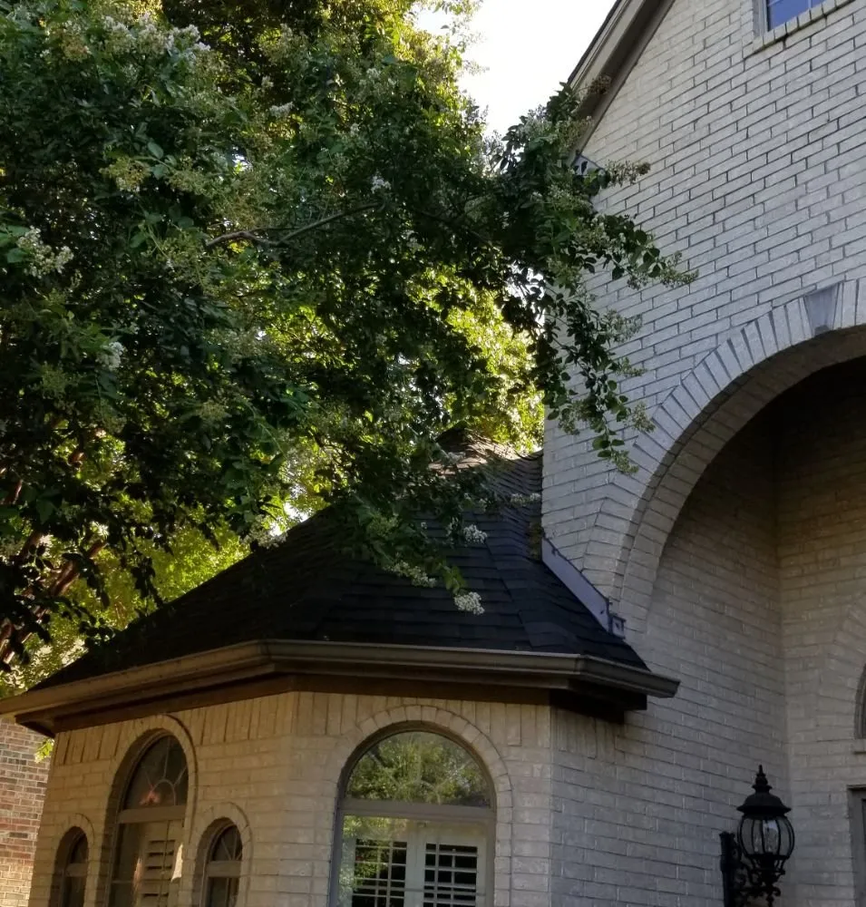 Slide of Appliant Roof and Home