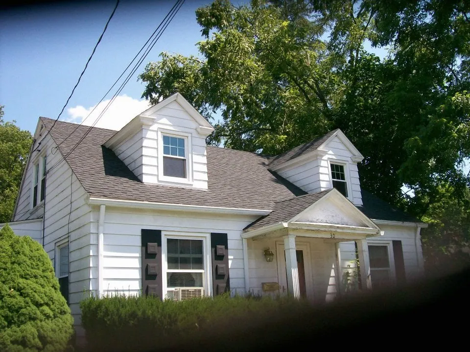 Local flat roof repair in South Windham, CT by APR Roofing & Home Improvement