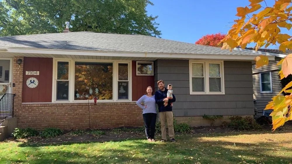 Slide of APR Roofing