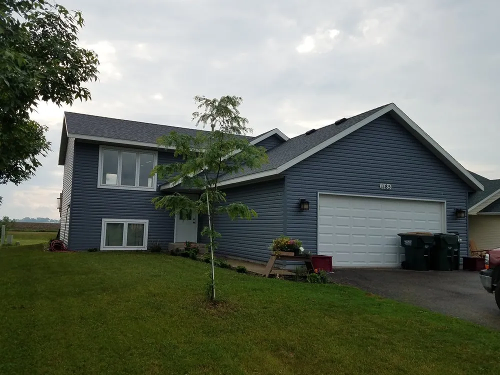 Slide of APR Roofing