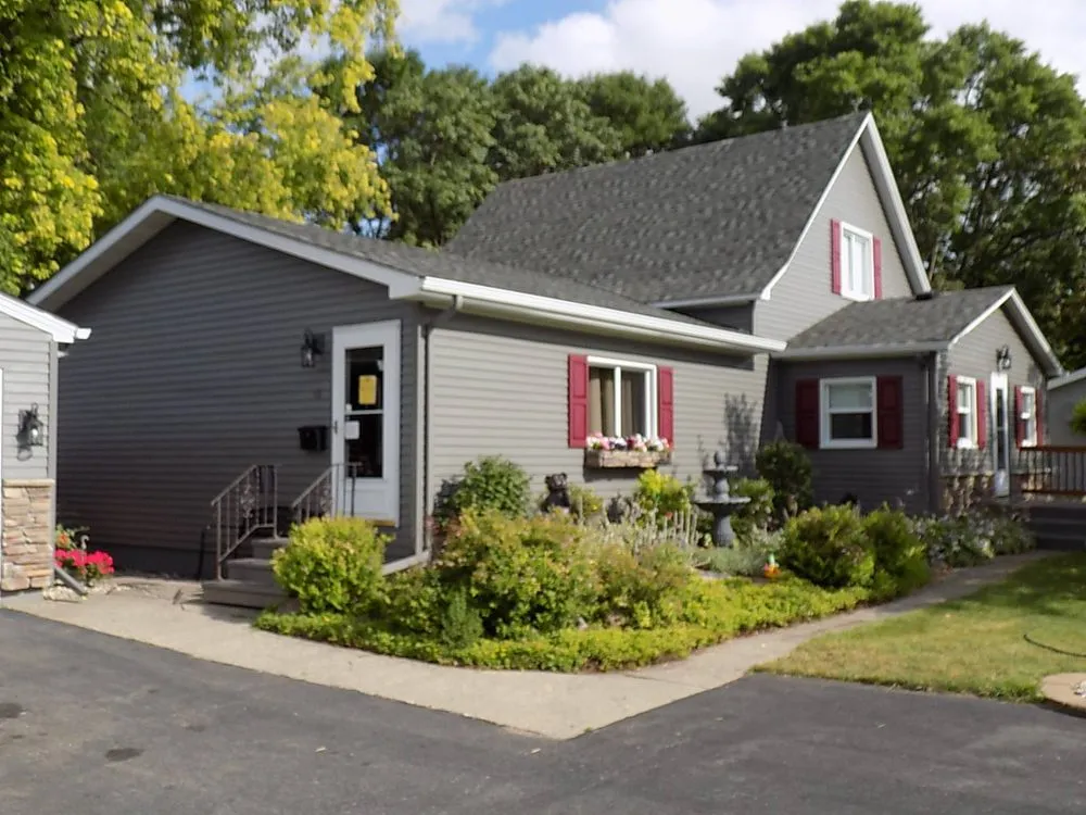 Slide of APR Roofing