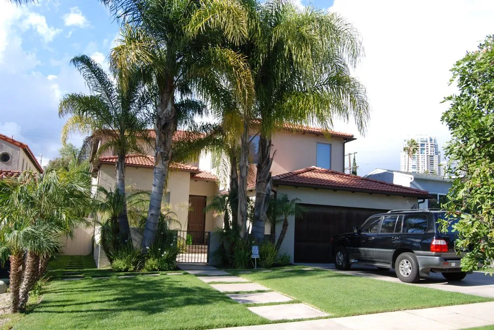 Slide of APR Roofing Solutions