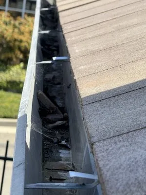 Aptitude Roofing Logo