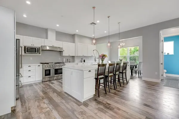 Aqua Dry Roofing & Restoration Logo