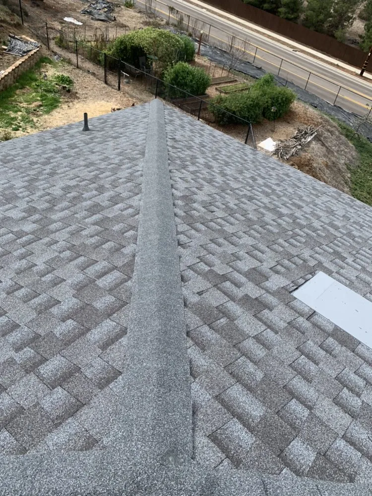 Slide of Aqua MG Roofing and Painting