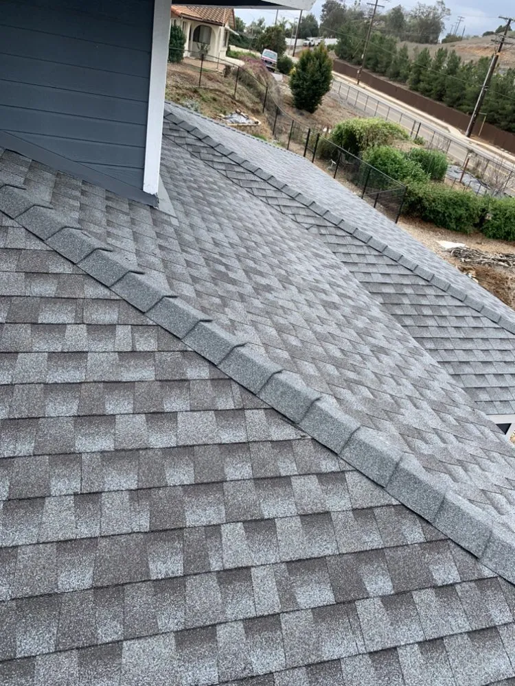 Slide of Aqua MG Roofing and Painting