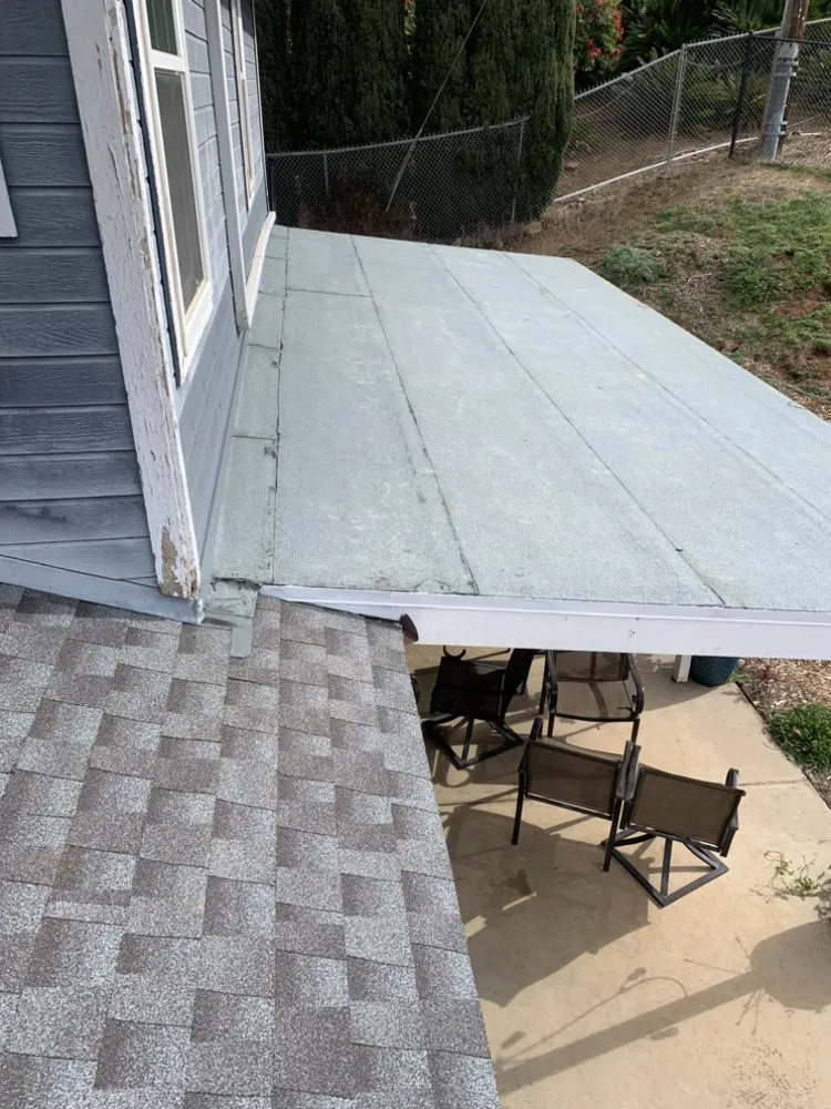 Slide of Aqua MG Roofing and Painting