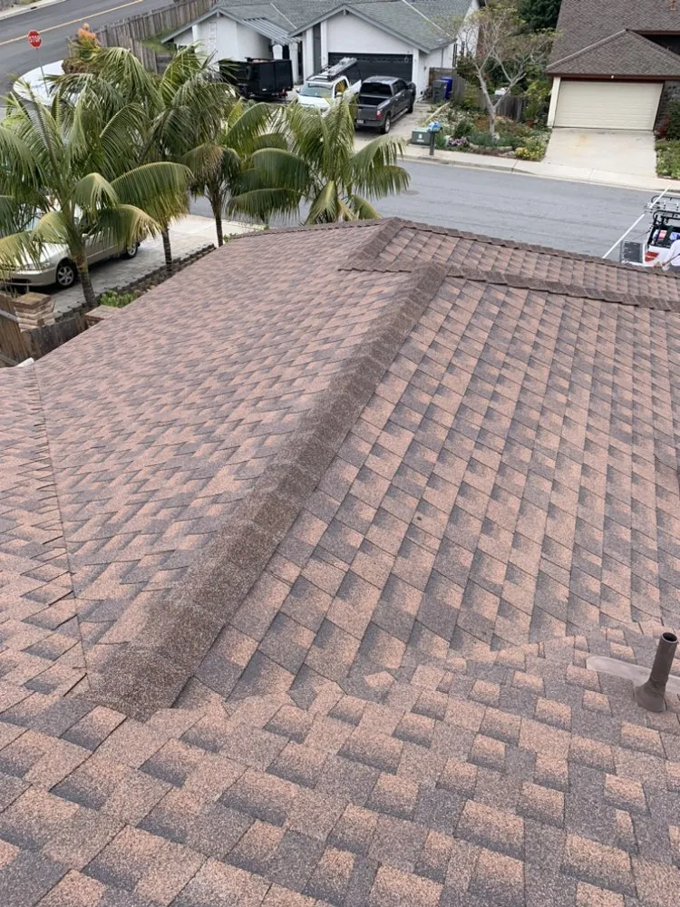 Slide of Aqua MG Roofing and Painting