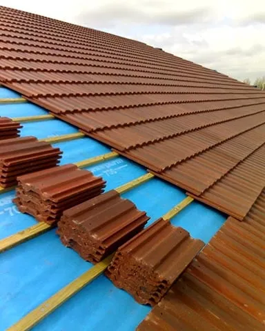 Slide of Aqua Roofing