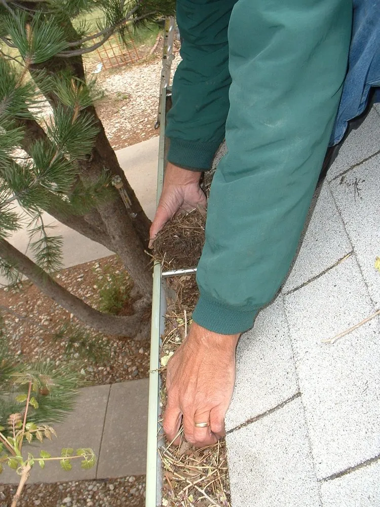 Slide of Aquaduct Roof & Gutters