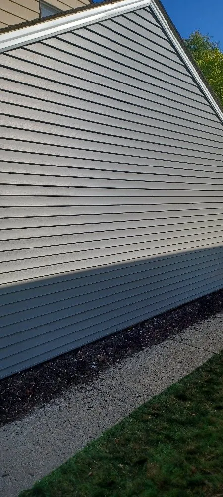 Slide of Aqualock Roofing And Siding