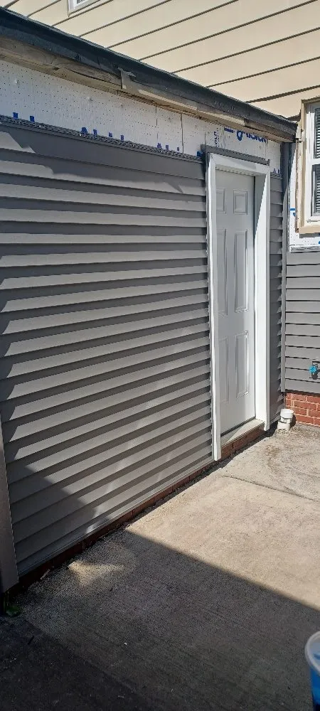 Slide of Aqualock Roofing And Siding