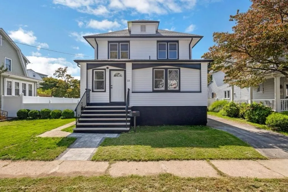 Slide of AR & SE Construction