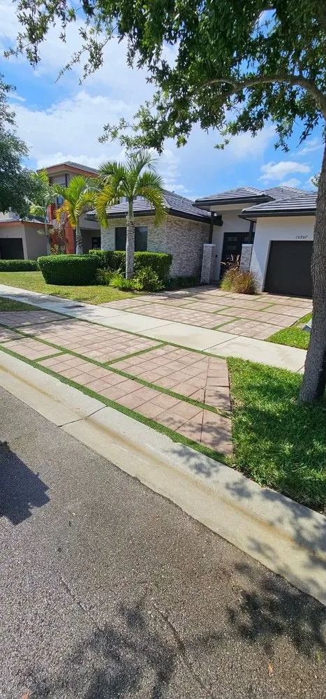 Slide of AR American Construction and Roofing