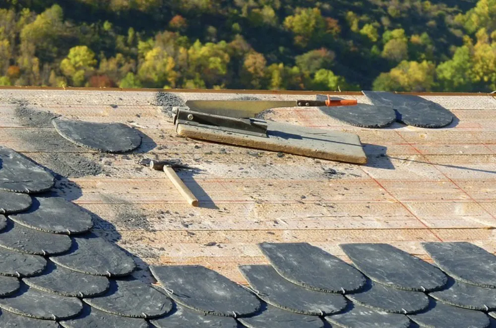 Slide of AR Contracting