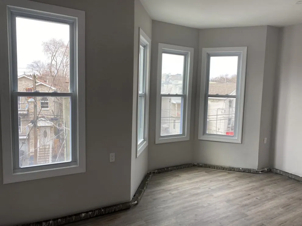 Slide of A&R Contractors & Builders