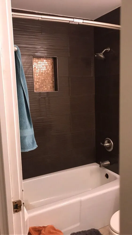 Slide of A&R Contractors & Builders