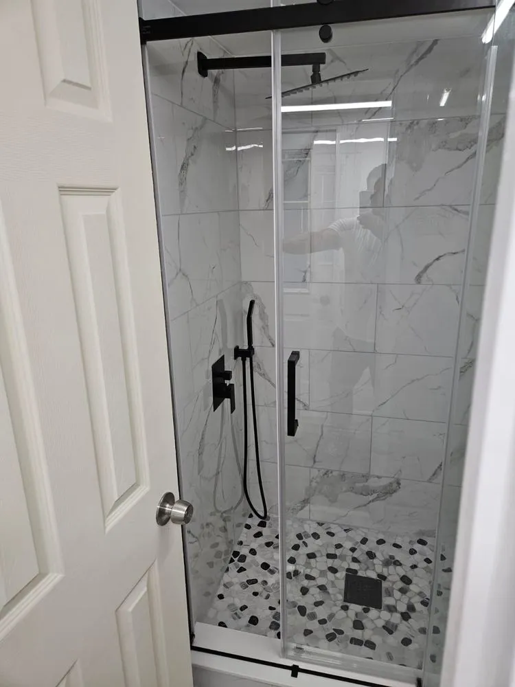 Slide of A&R Home Improvements