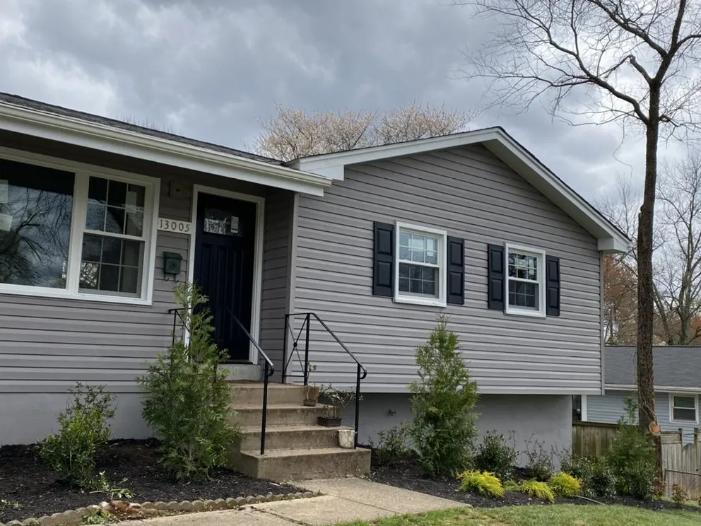 Slide of A&R Roof Services